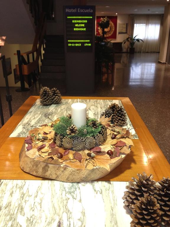 Hotel Escuela Madrid Dış mekan fotoğraf