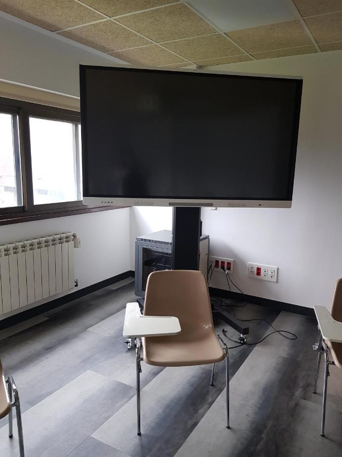 Hotel Escuela Madrid Dış mekan fotoğraf