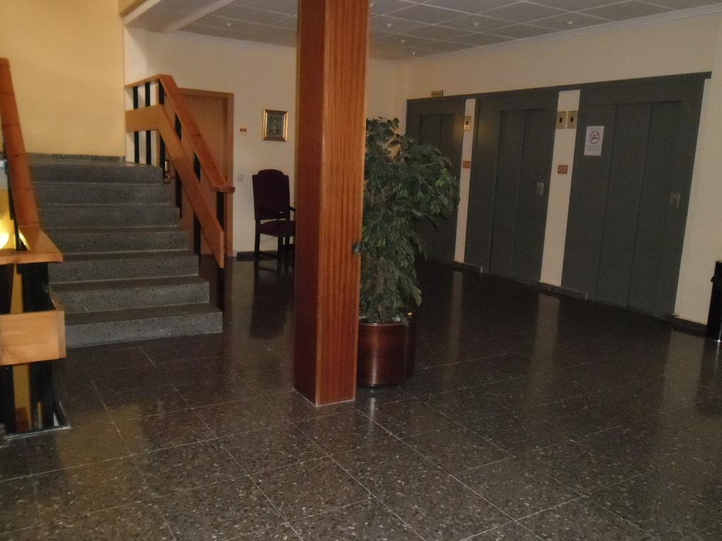 Hotel Escuela Madrid Dış mekan fotoğraf