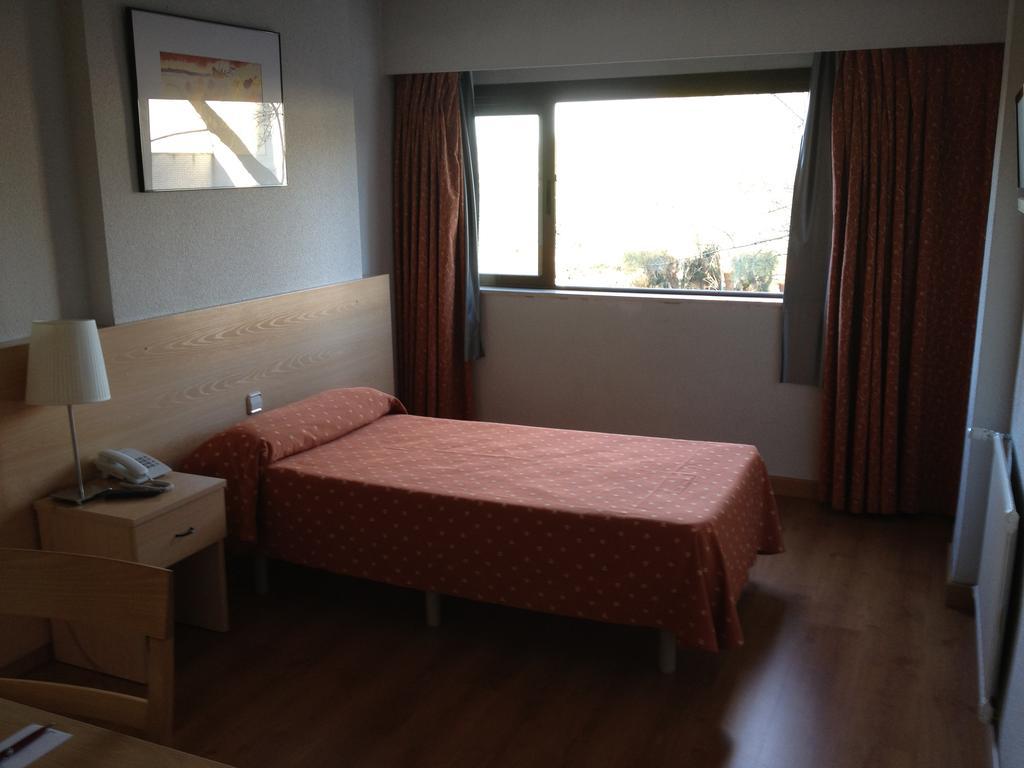 Hotel Escuela Madrid Oda fotoğraf